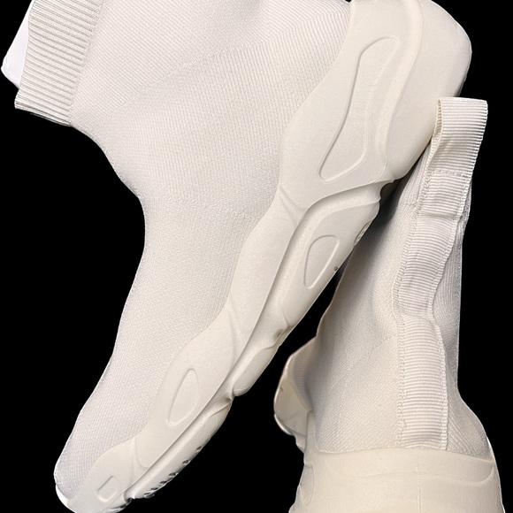 ASOS Knitted Sock Sneakers - Picture 3 of 6